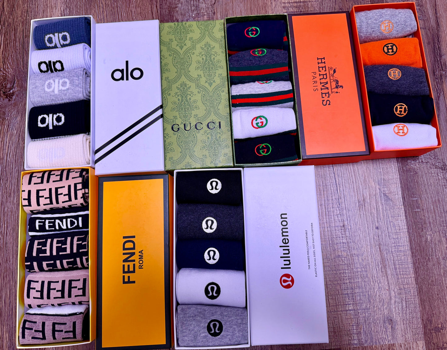 Branded Socks (5pairs)