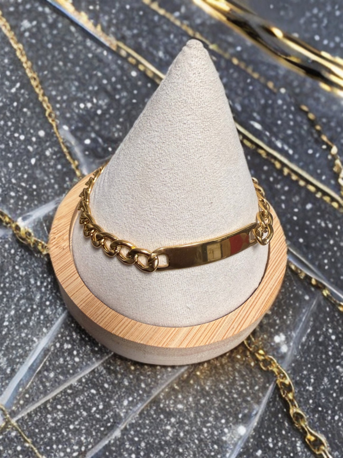 Small khamy bracelet